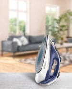 مكواة بخار تيفال ألترا جلايد بلس FV5820G0 – 2800 واط، بخار مستمر 45 جم/د، دفعة بخار 210 جم/د، خزان 270 مل، مضادة للتكلس، ضمان سنتين - الصورة 3