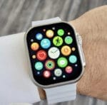 ساعة جينيريك ذكية – 7 أساور، سماعة بلوتوث، شاشة AMOLED، 100 وضع، مراقبة صحة ومساعد صوتي - الصورة 4