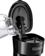 ماكينة قهوة بلاك+ديكر DCT10-B5 – 650 واط، مع كوب سفر 360 مل، فلتر دائم، تصميم مدمج، أسود/فضي - الصورة 4