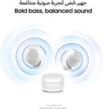 ⁦Galaxy Buds Core – صوت نقي، خاصية إلغاء ضوضاء، تحكم باللمس، تصميم مريح (إصدار المملكة العربية السعودية)⁩ - الصورة ⁦4⁩